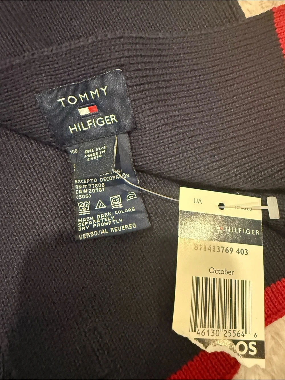 Tommy Hilfiger Navy Knit Scarf with Red Trim